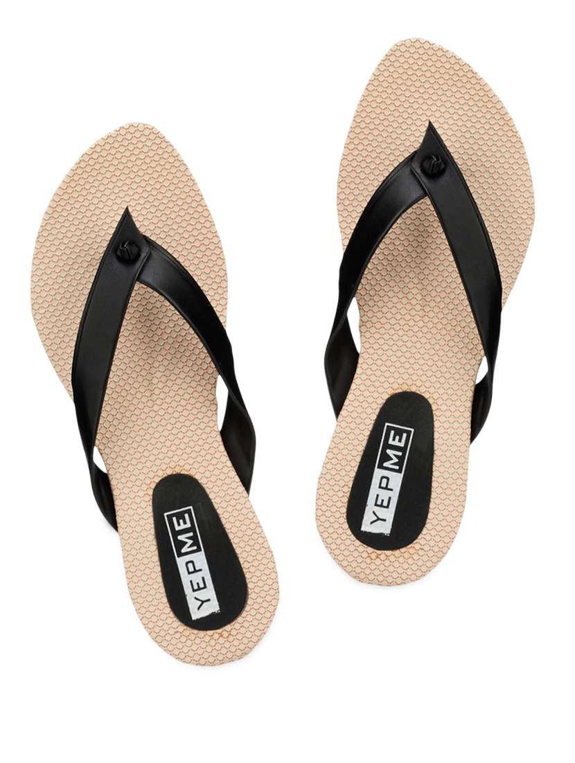 Buy online Leatherette Black Simple Toe Separator Sandals from