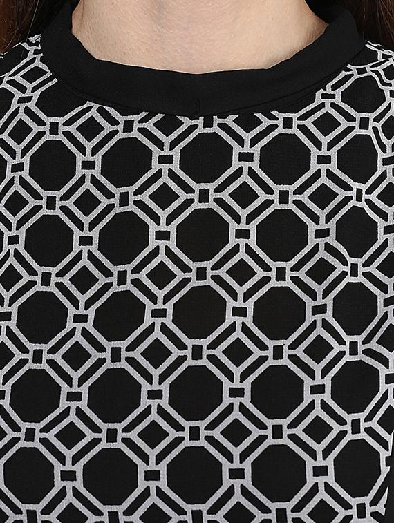 the vanca black geometrical print maxi dress - 9932812 - Standard Image - 3